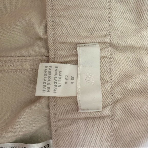 H&M cream cargo skirt - Picture 3 of 3